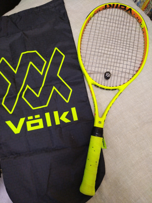 Volkl V-Cell 10 300g Racket (4) strung
